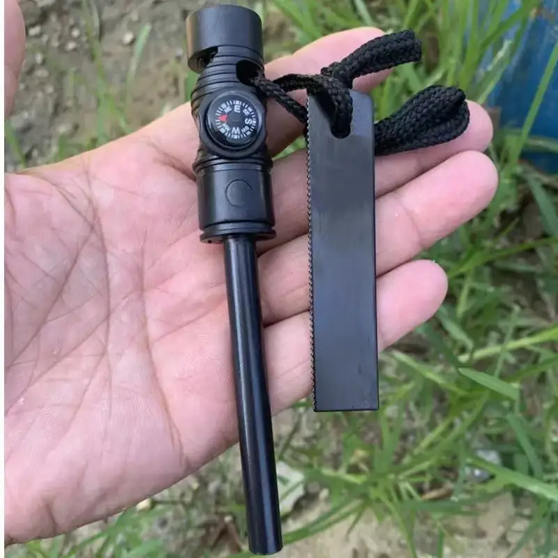 Strumento Tattico Multifunzion - Magnesium Fire Starter recensione e prezzo